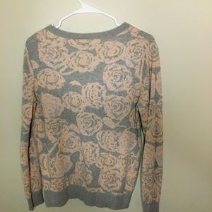 Loft sweater L